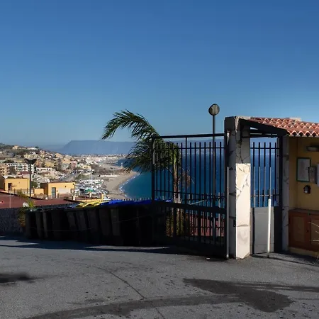 Bed & Breakfast Felicidad Siempre Sant'Agata (Sicily)